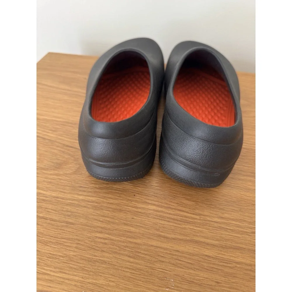 Crocs On The Clock LiteRide Work Slip-On Clogs Size‎ Men's 7 Womens 9 Black